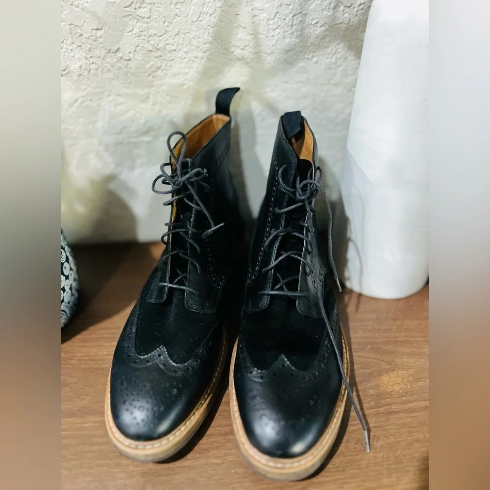1901 Calgary Boots Mens Sz 13 Wing Tip pure Black Leather Lace Up Lug Soles
